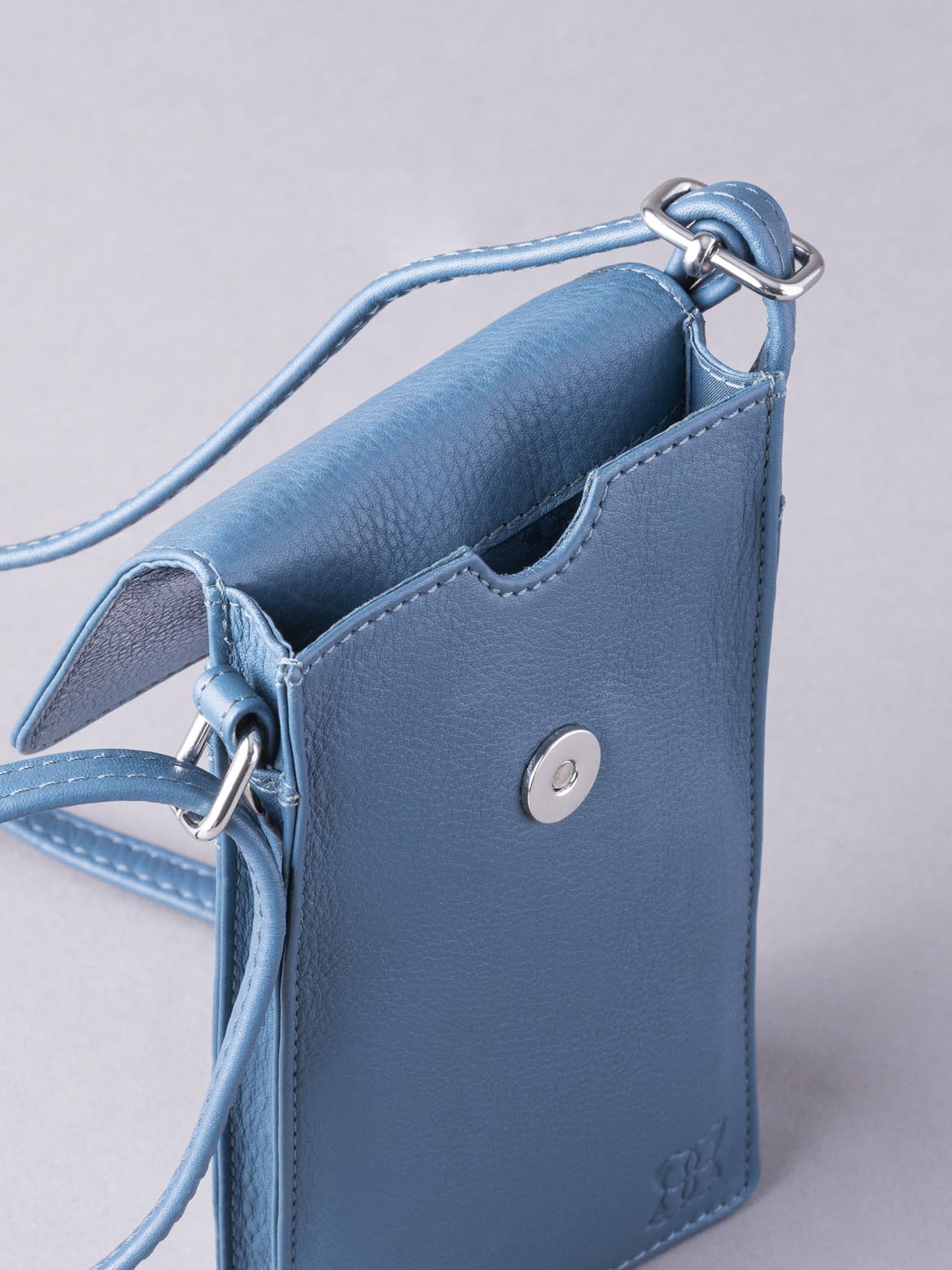 Bowness Leather Cross Body Phone Pouch | Lakeland Leather